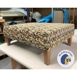Wentwood Plain Top Footstool with Border 81 x 61cm (32 x 24") COM Osborne & Little Gloriana Felicia - 6ins Concave Washed Oak Leg 8916 Wentwood Plain Top Footstool with Border 81 x 61cm (32 x 24") COM Osborne & Little Gloriana Felicia - 6ins Concave Washed Oak Leg 8916
