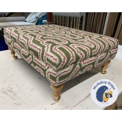 Wentwood Plain Top Footstool with Border 81 x 61cm (32 x 24") COM Rapture & Wright Moorish Maze Bronze Green - Single Piped Trim - 6ins Castor Natural Leg 8522 Wentwood Plain Top Footstool with Border 81 x 61cm (32 x 24") COM Rapture & Wright Moorish Maze Bronze Green - Single Piped Trim - 6ins Castor Natural Leg 8522