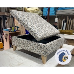 Heartwood Plain & Piped Lid Medium Depth Storage Footstool 91 x 91cm (36 x 36") COM Porter & Stone Flavia Vercelli - Single Piped Trim - 6ins Tapered Oiled Oak Leg 6353 Heartwood Plain & Piped Lid Medium Depth Storage Footstool 91 x 91cm (36 x 36") COM Porter & Stone Flavia Vercelli - Single Piped Trim - 6ins Tapered Oiled Oak Leg 6353